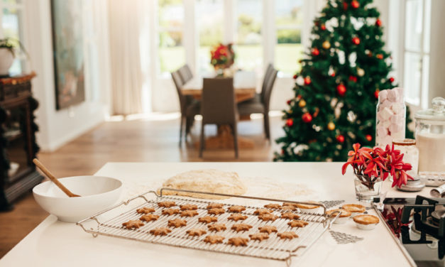 Holiday Haul-out: 7 Tips on Tackling Clutter Before Santa’s Big Visit